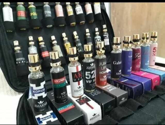 Foto 1 - Revendedores de perfumes amakha paris